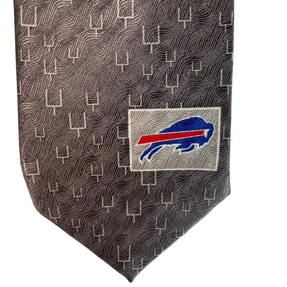 NFL Other - Vintage 2003 Buffalo Bills Silk Tie Gray NFL Football Made in USA Y2K Retro EUC